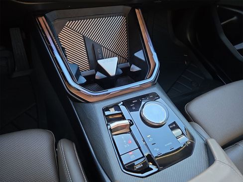 Used 2025 BMW X3 xDrive30i image 22