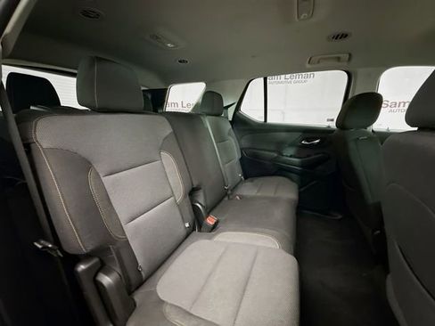 Used 2020 Chevrolet Traverse LS image 27