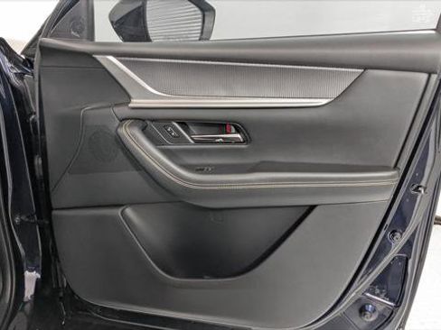 Used 2024 MAZDA CX-90 Plug-In Hybrid w/ Preferred AWD/4WD image 26