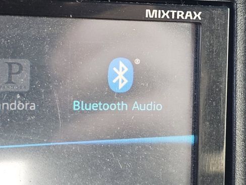 Used 2011 Ford F150 Raptor image 8