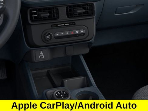 New 2026 Ford Maverick XL image 16