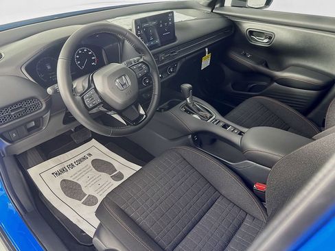 Certified 2026 Honda HR-V Sport image 9