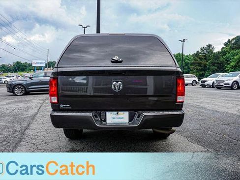Used 2015 RAM 1500 Express RWD image 14