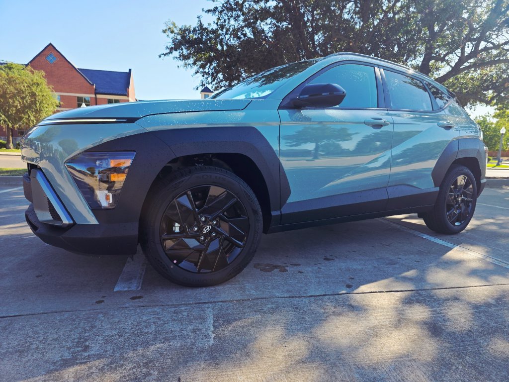 New 2027 Hyundai Kona SEL Sport FWD image 3