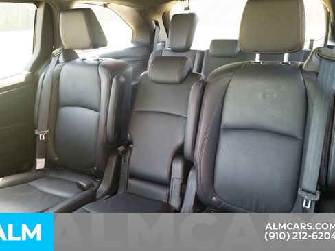 Used 2025 Honda Odyssey Sport-L image 17