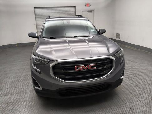 Used 2018 GMC Terrain SLE w/ Driver Convenience Package FWD image 14