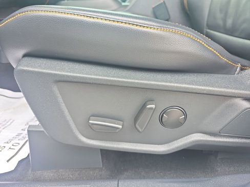 Certified 2022 Ford Bronco Badlands image 17