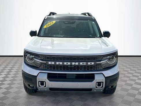 Used 2025 Ford Bronco Sport Badlands w/ Badlands Tech Package image 2