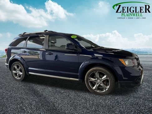 Used 2017 Dodge Journey Crossroad w/ Popular Equipment Group AWD/4WD image 7