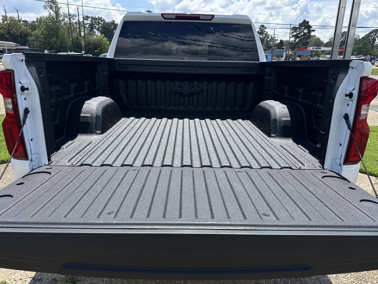 New 2026 Chevrolet Silverado 1500 RST w/ RST Select Package AWD/4WD image 7