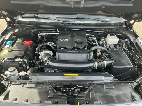Used 2023 Nissan Frontier PRO-4X w/ Pro Convenience Package image 25