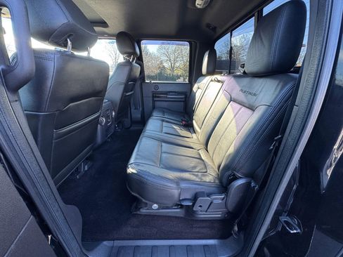 Used 2015 Ford F450 Platinum image 17