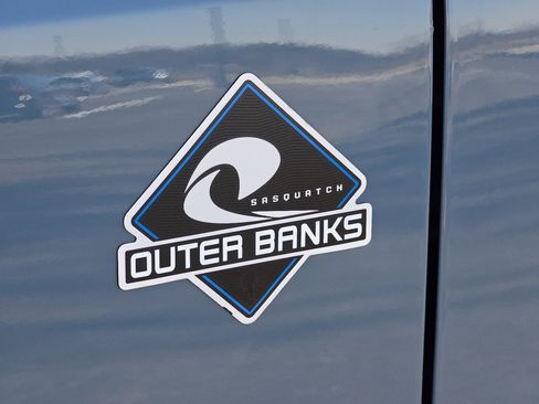 Used 2023 Ford Bronco Outer Banks w/ Sasquatch Package image 27