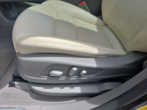 Used 2022 Cadillac XT5 Premium Luxury FWD image 31