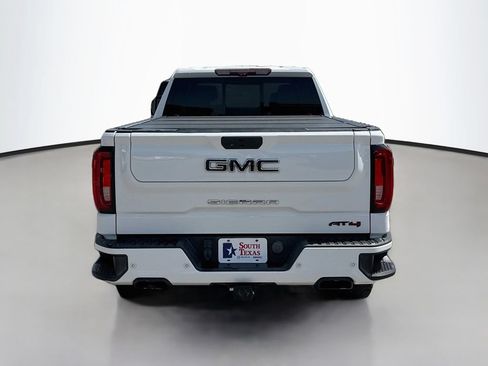 Used 2020 GMC Sierra 1500 AT4 w/ AT4 Premium Package AWD/4WD image 6