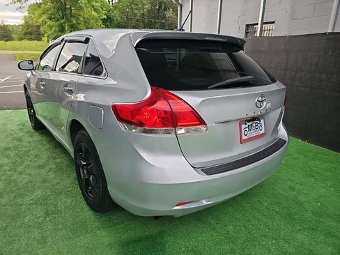 Used 2009 Toyota Venza AWD w/ Convenience Pkg image 8
