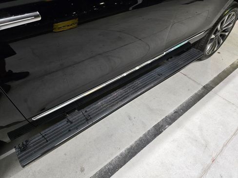 Used 2021 Lincoln Navigator Reserve AWD/4WD image 13