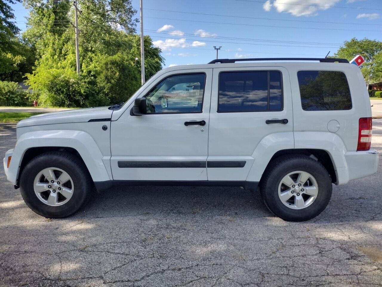 Used 2012 Jeep Liberty Sport w/ Popular Equipment Group AWD/4WD image 5