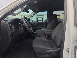Used 2022 Chevrolet Silverado 1500 Custom AWD/4WD image 5