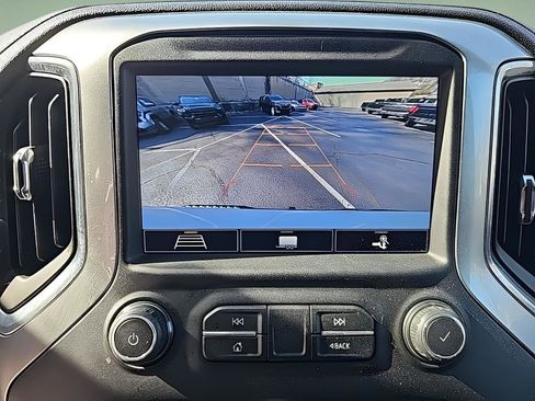 Used 2020 Chevrolet Silverado 1500 LT Trail Boss image 18