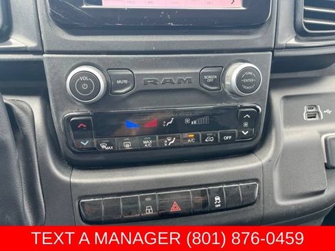 Used 2025 RAM ProMaster 2500 w/ Convenience Group FWD image 19
