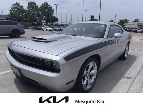 Used 2012 Dodge Challenger R/T Plus RWD image 1