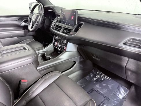 Used 2022 GMC Yukon XL SLT w/ SLT Premium Package AWD/4WD image 24