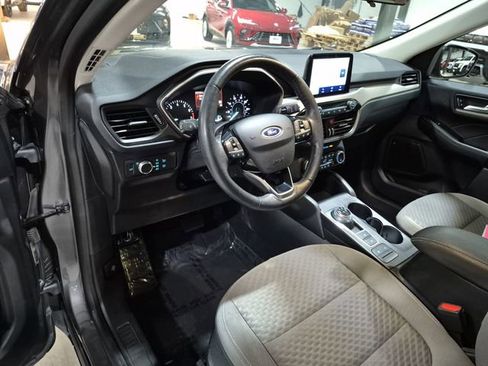 Used 2021 Ford Escape SE w/ Convenience Package AWD/4WD image 11