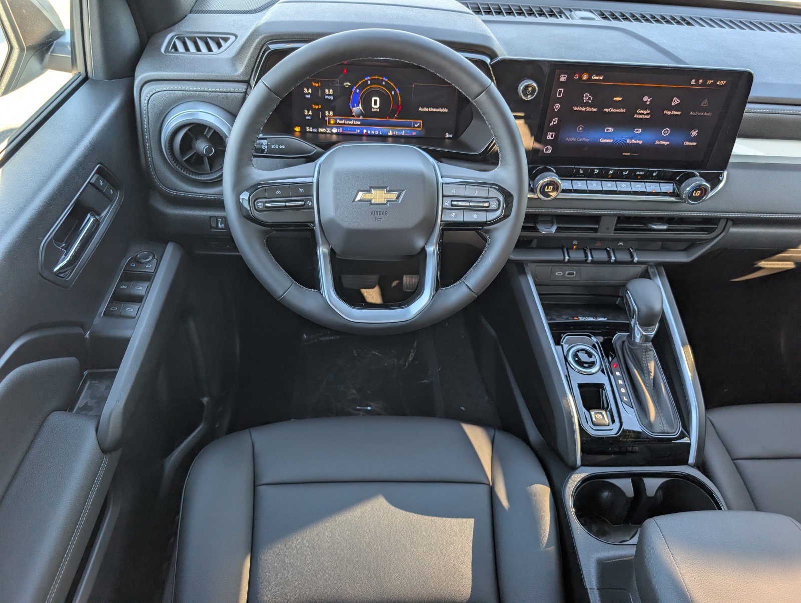 New 2026 Chevrolet Colorado LT w/ LT Convenience Package AWD/4WD image 8