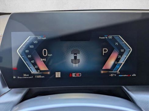 New 2026 BMW X2 xDrive28i AWD/4WD image 10