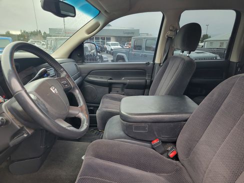 Used 2005 Dodge Ram 1500 Truck SLT w/ Quad Cab Big Horn Value Group image 7