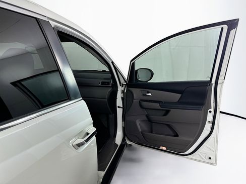 Used 2015 Honda Odyssey EX-L image 34