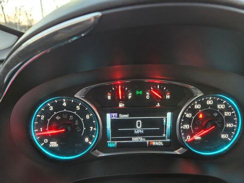 Used 2018 Chevrolet Malibu Premier image 9