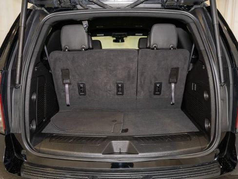 Used 2024 Chevrolet Tahoe LT image 5