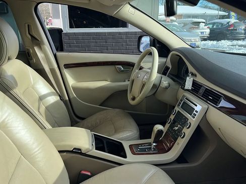 Used 2008 Volvo XC70 3.2 image 21