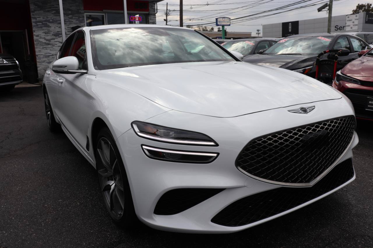 Used 2025 Genesis G70 2.5T AWD/4WD image 7