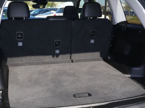 Used 2024 Jeep Grand Cherokee Limited image 22