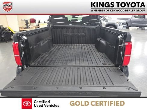 Certified 2024 Toyota Tacoma SR5 AWD/4WD image 10