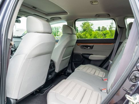 Used 2019 Honda CR-V EX image 18