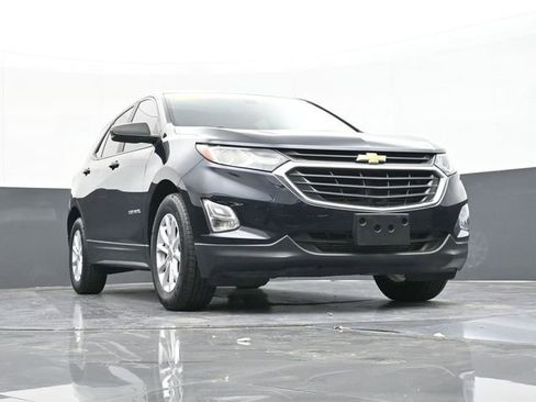 Used 2021 Chevrolet Equinox LS image 49