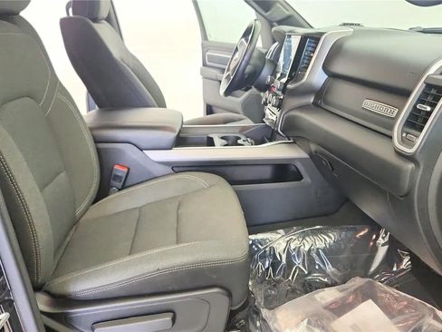Used 2023 RAM 1500 Big Horn AWD/4WD image 36