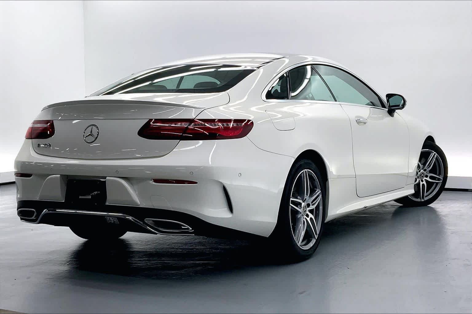 Used 2020 Mercedes-Benz E 450 Coupe image 4