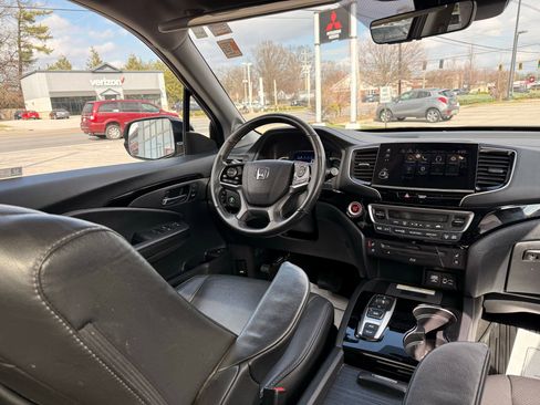 Used 2020 Honda Pilot Elite image 25