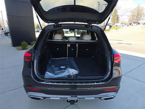 New 2026 Mercedes-Benz GLC 300 4MATIC image 5