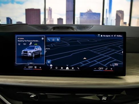 Used 2025 BMW ALPINA XB7 AWD/4WD image 18