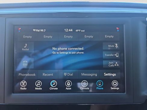 Used 2021 Chrysler Voyager LX w/ Cold Weather Group image 23