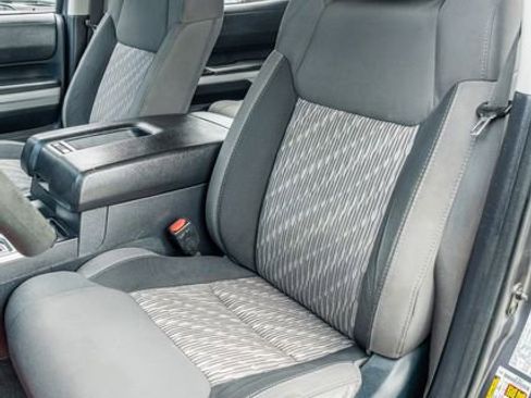 Used 2018 Toyota Tundra SR5 w/ TRD Off Road Package image 18