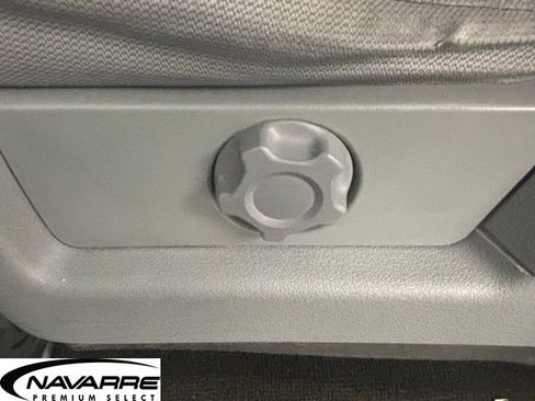 Used 2013 Ford F150 XLT w/ Mid Equipment Group image 12