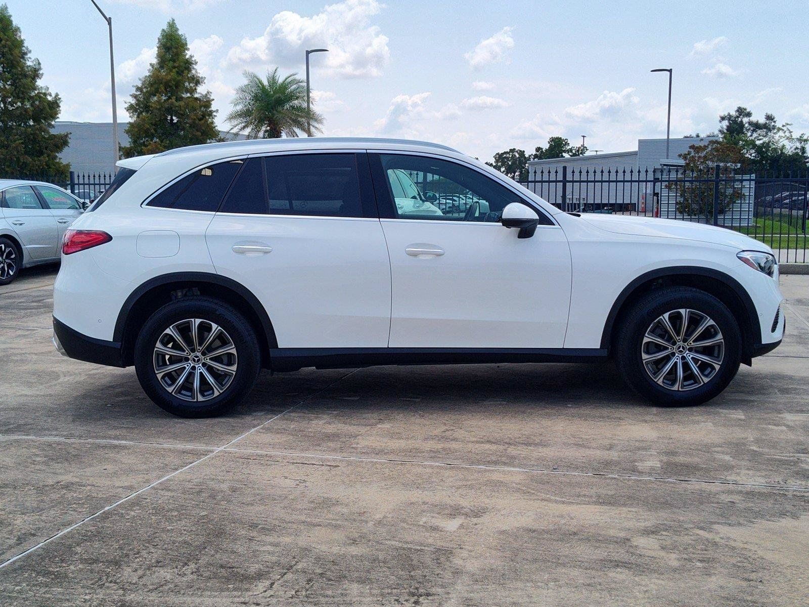 Certified 2024 Mercedes-Benz GLC 300 4MATIC image 9