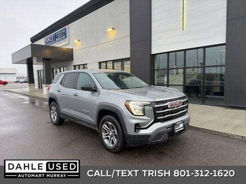 Used 2025 GMC Terrain Elevation image 1